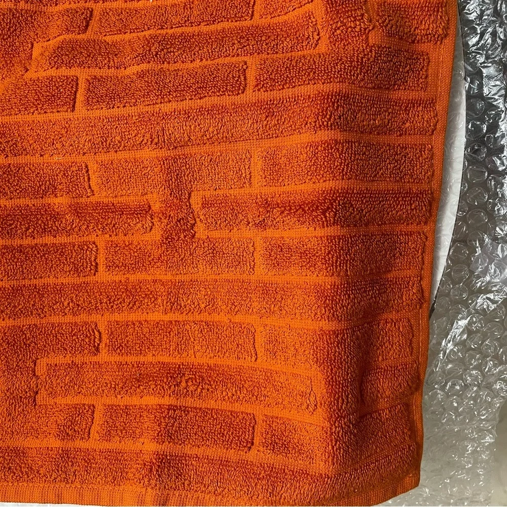 Hermes H Logo Face Towel, New With Tags.